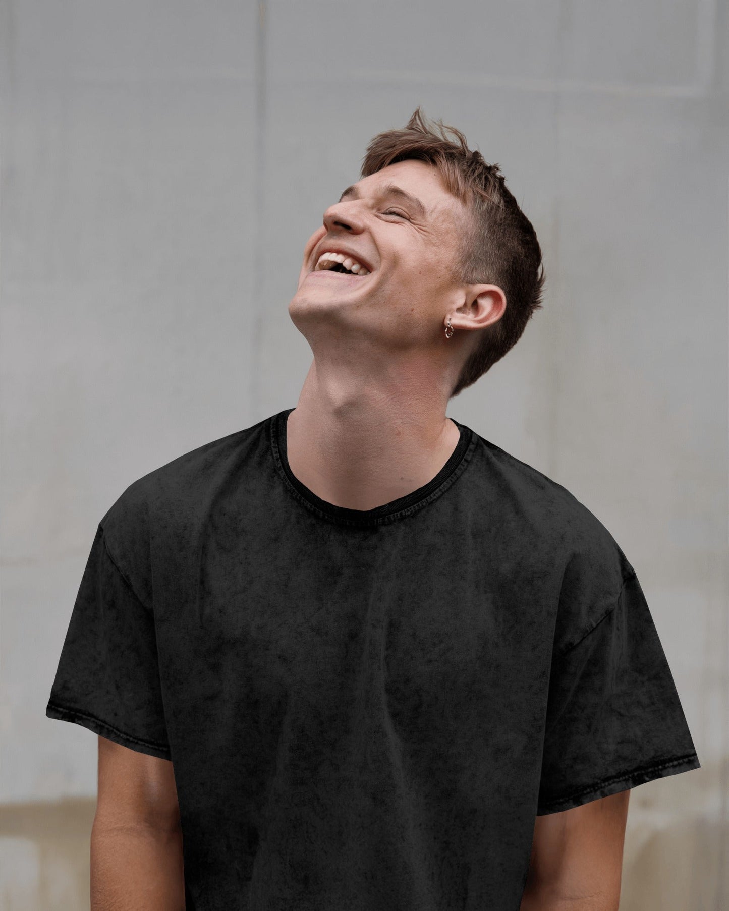 Men’s Washed Black Oversized T-Shirt – Vintage Fade By OyeTrendy