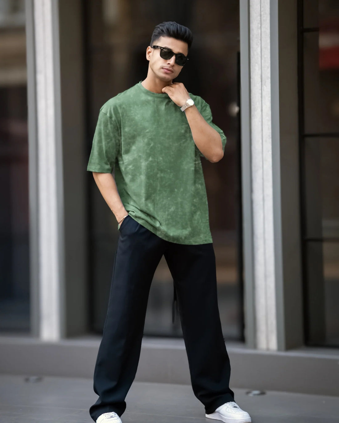 Men’s Bottle Green Acid-Washed Oversized T-Shirt – Vintage Fade By OyeTrendy